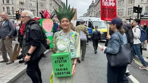 Thousands Protesters Gather in Downtown London to Challenge Donald Trump's Second State Visit